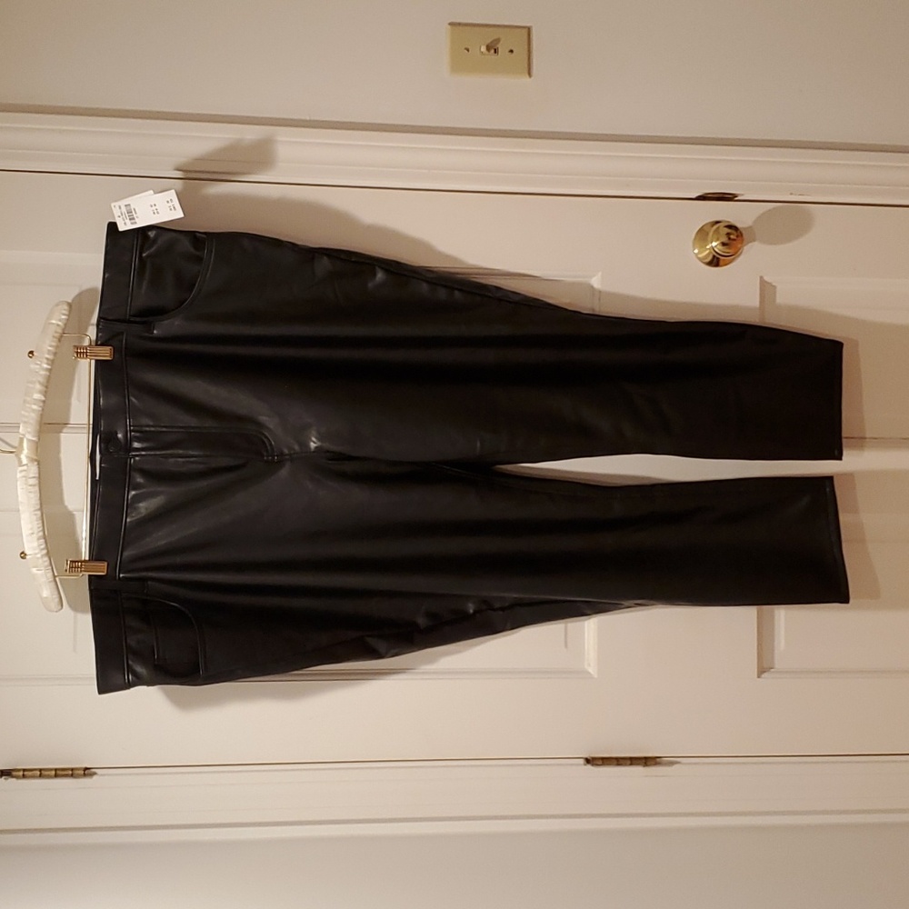 Abercrombie & Fitch Plus Vegan Leather Black Pants Size 24 Short NWT